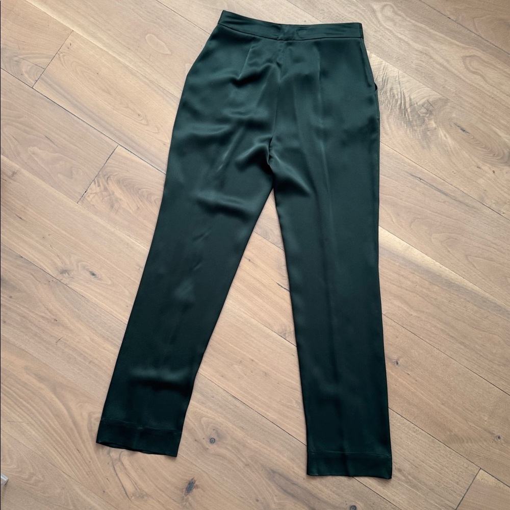 Sablyn green silk set.  NWT Dark Green Pants and  sleeveless top-worn 1x - Picture 12 of 13
